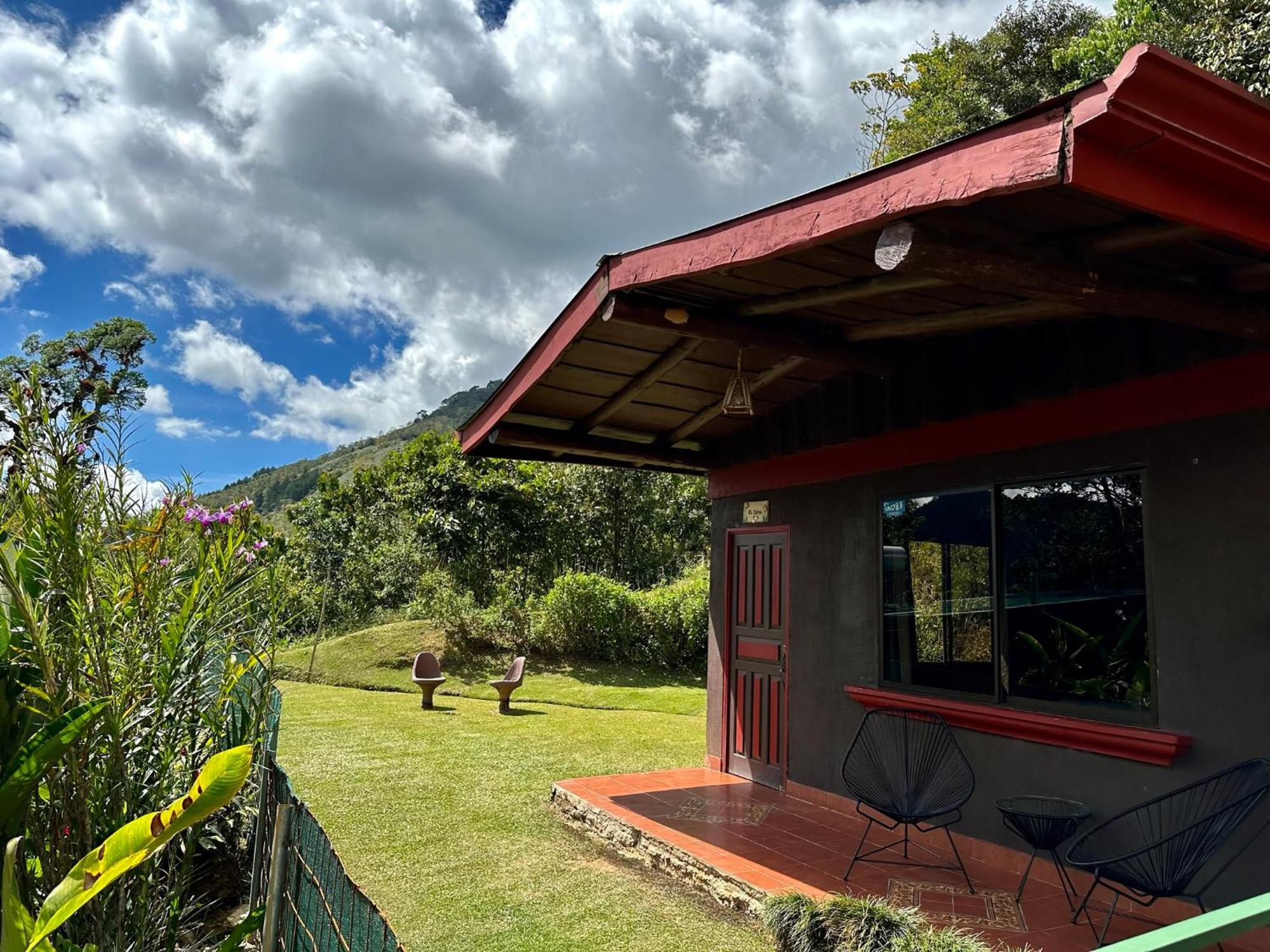 Hotel De Montana El Pelicano San Isidro De El General Экстерьер фото
