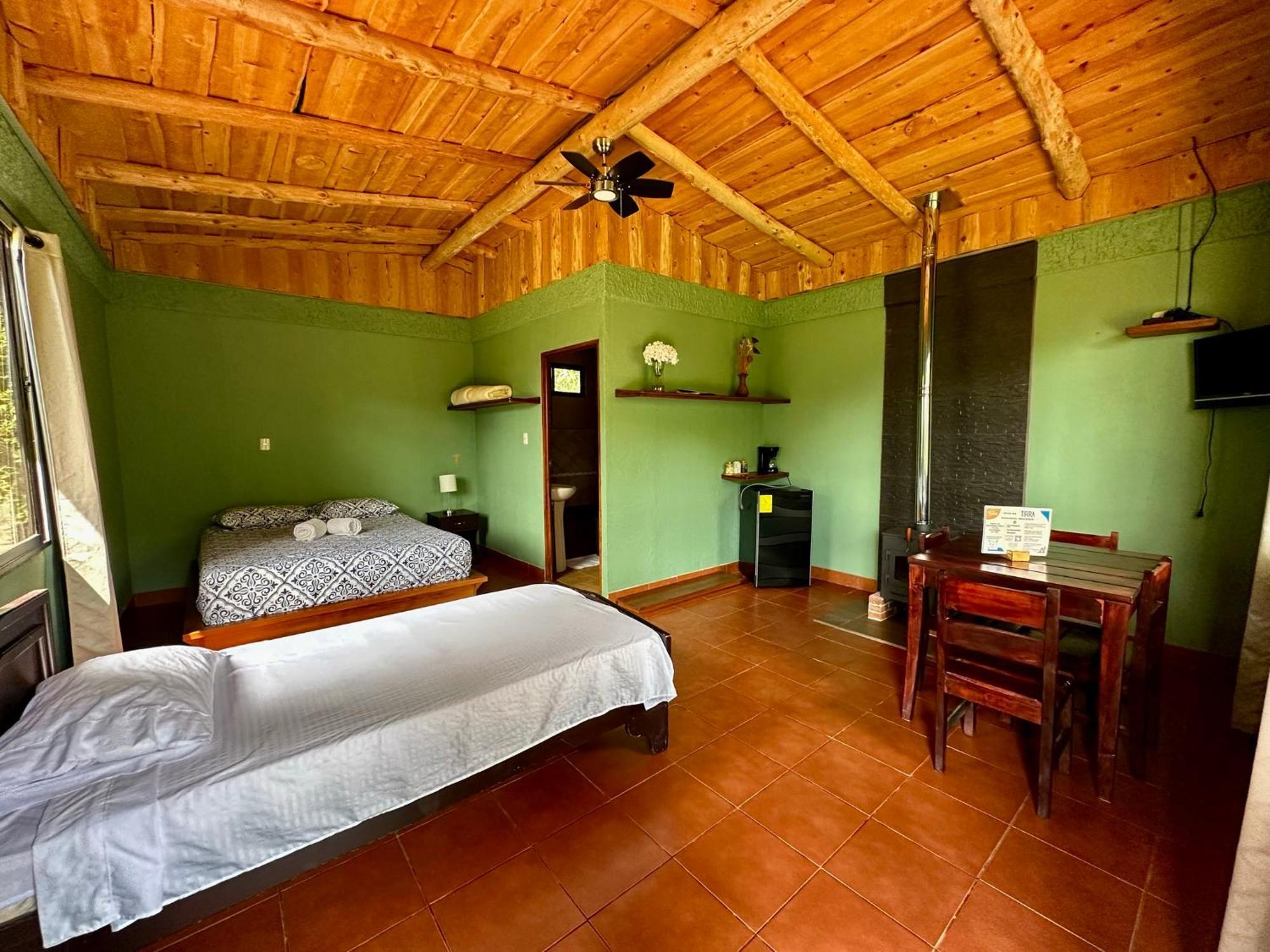 Hotel De Montana El Pelicano San Isidro De El General Экстерьер фото